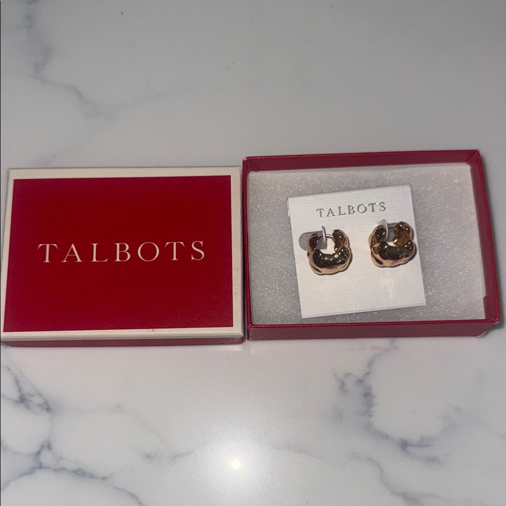 Talbots Gold Sculpted Hoop Earrings with Box